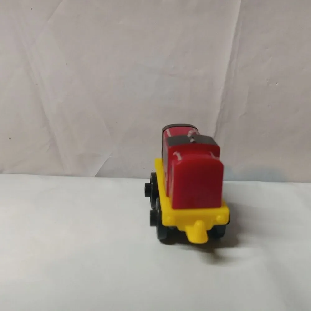 2014 Thomas The Tank Engine And Friends Minis Salty Figure Vehicle Train Red